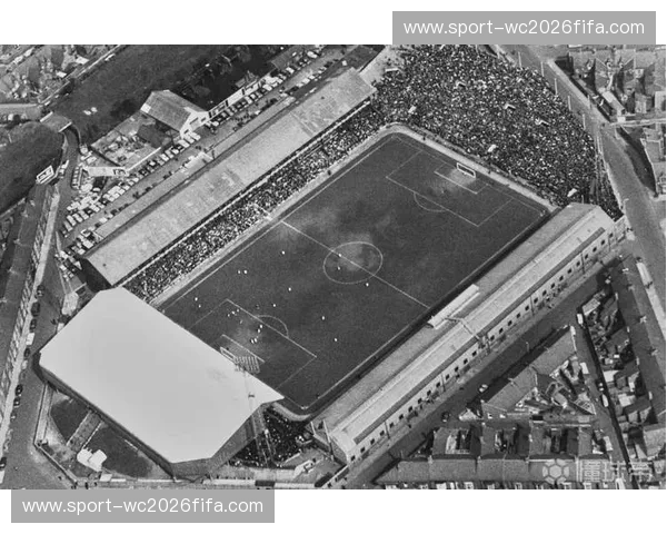 数据英超:通过数据解密英超背后的精彩故事 数据英超:通过数据解密英超背后的精彩故事