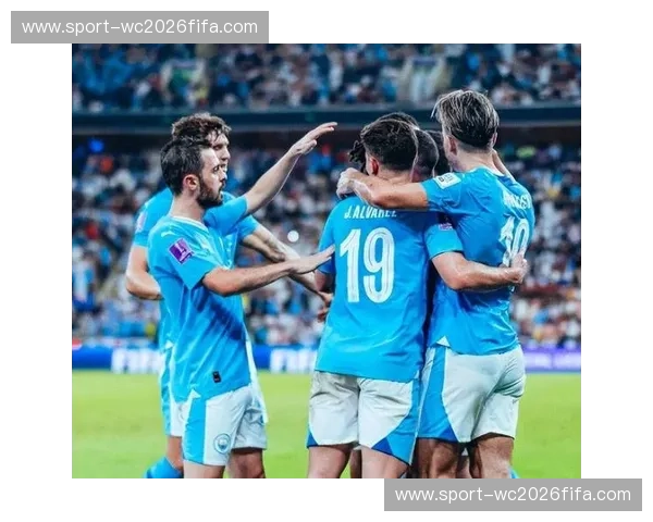 诺维奇vs曼城：英超绿茵场上的“小鬼当家”与“蓝月亮”的宿命对决